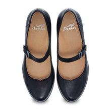 Load image into Gallery viewer, Callista Black Burnished Nubuck - Dansko - Karavel Shoes - karavelshoes.com
