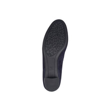 Load image into Gallery viewer, Vivian Women&#39;s Block Heel Pump - Ara - Karavel Shoes - karavelshoes.com
